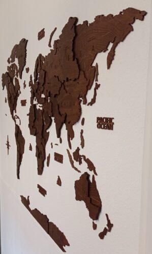 3D Wooden World Map Wall Decoration - Walnut photo review