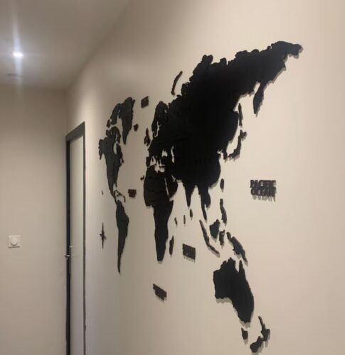 Wooden World Map Wall Decoration - Black Wood photo review